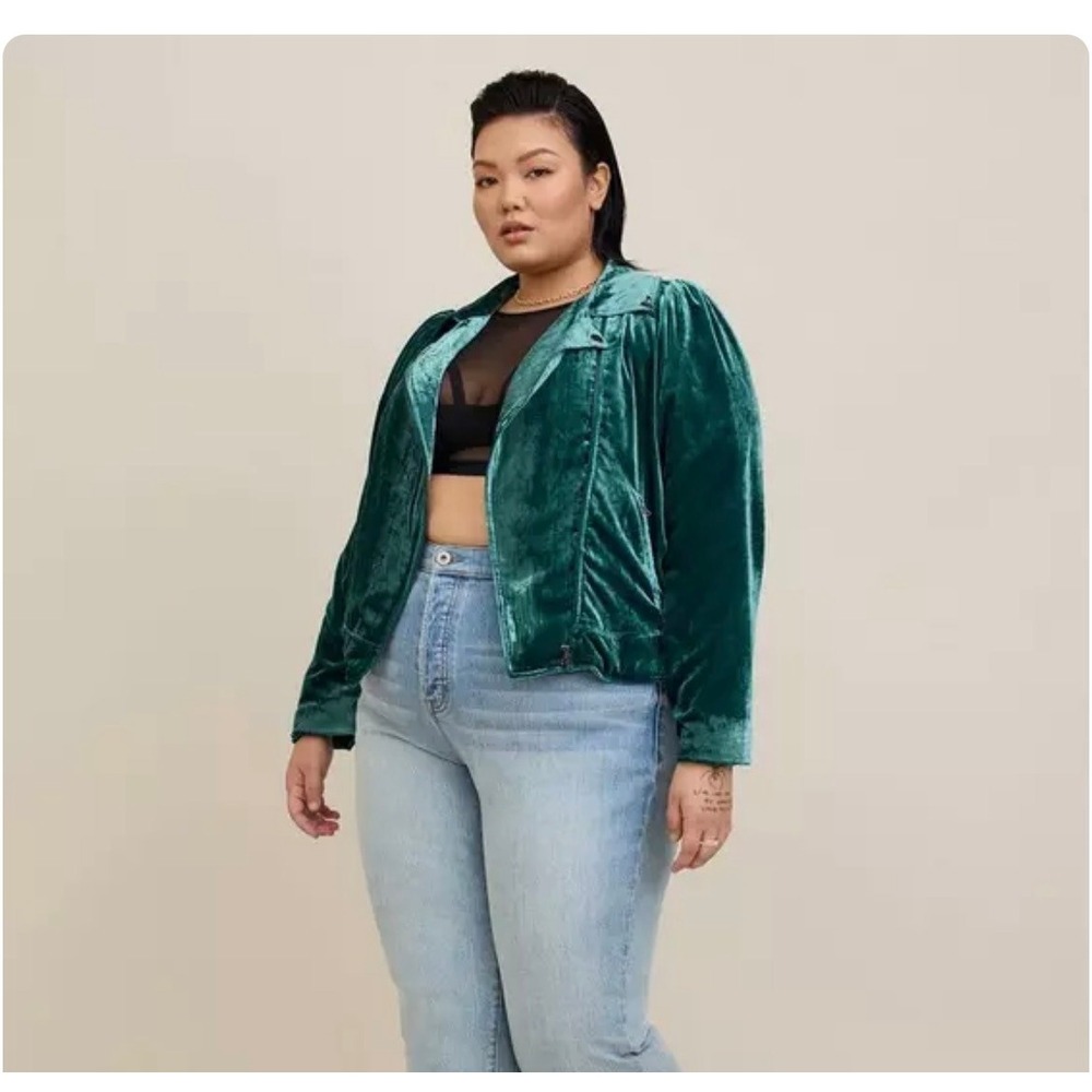 Torrid Women Green Velvet Moto Jacket Emerald Collared Zip 1X NWT